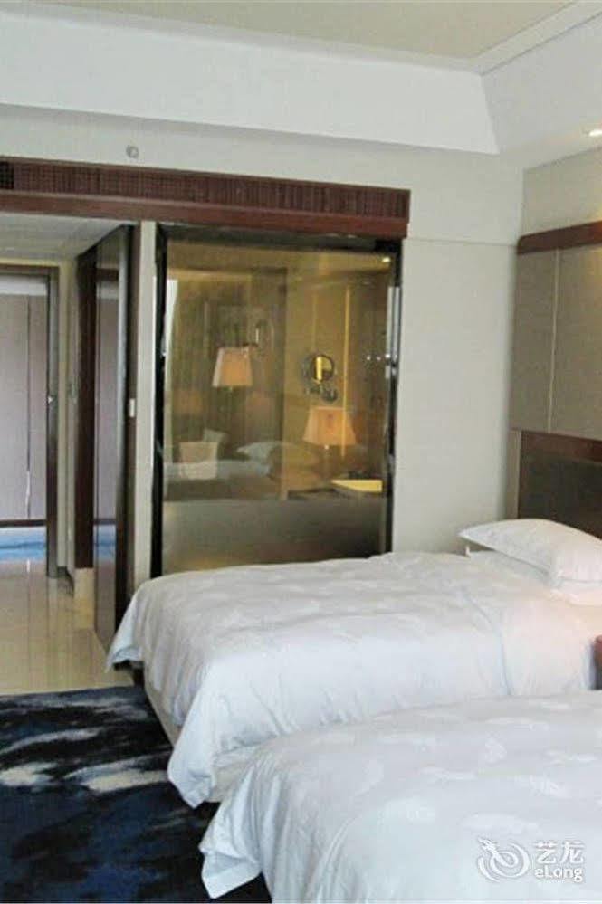 Bavaria City Hotel Beihai Luaran gambar