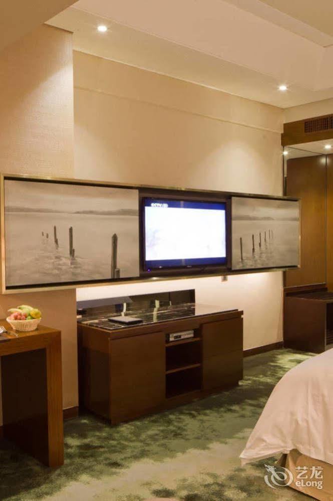 Bavaria City Hotel Beihai Luaran gambar