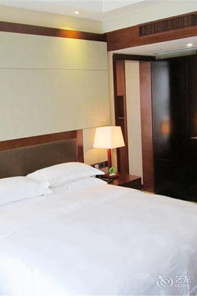 Bavaria City Hotel Beihai Luaran gambar