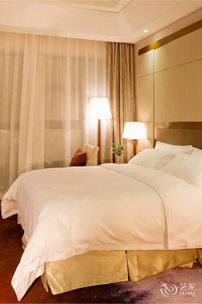 Bavaria City Hotel Beihai Luaran gambar